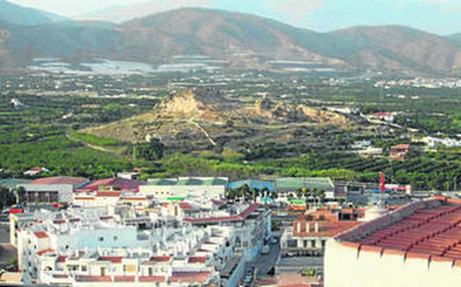 Imagen de Salobreña que en las PAU madrileñas confunden con Mojácar.