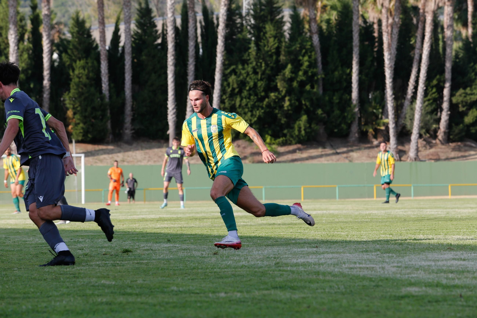 Las fotos del triangular en el estadio Carlos Piña de Los Barrios con el Algeciras CF y el Ceuta B