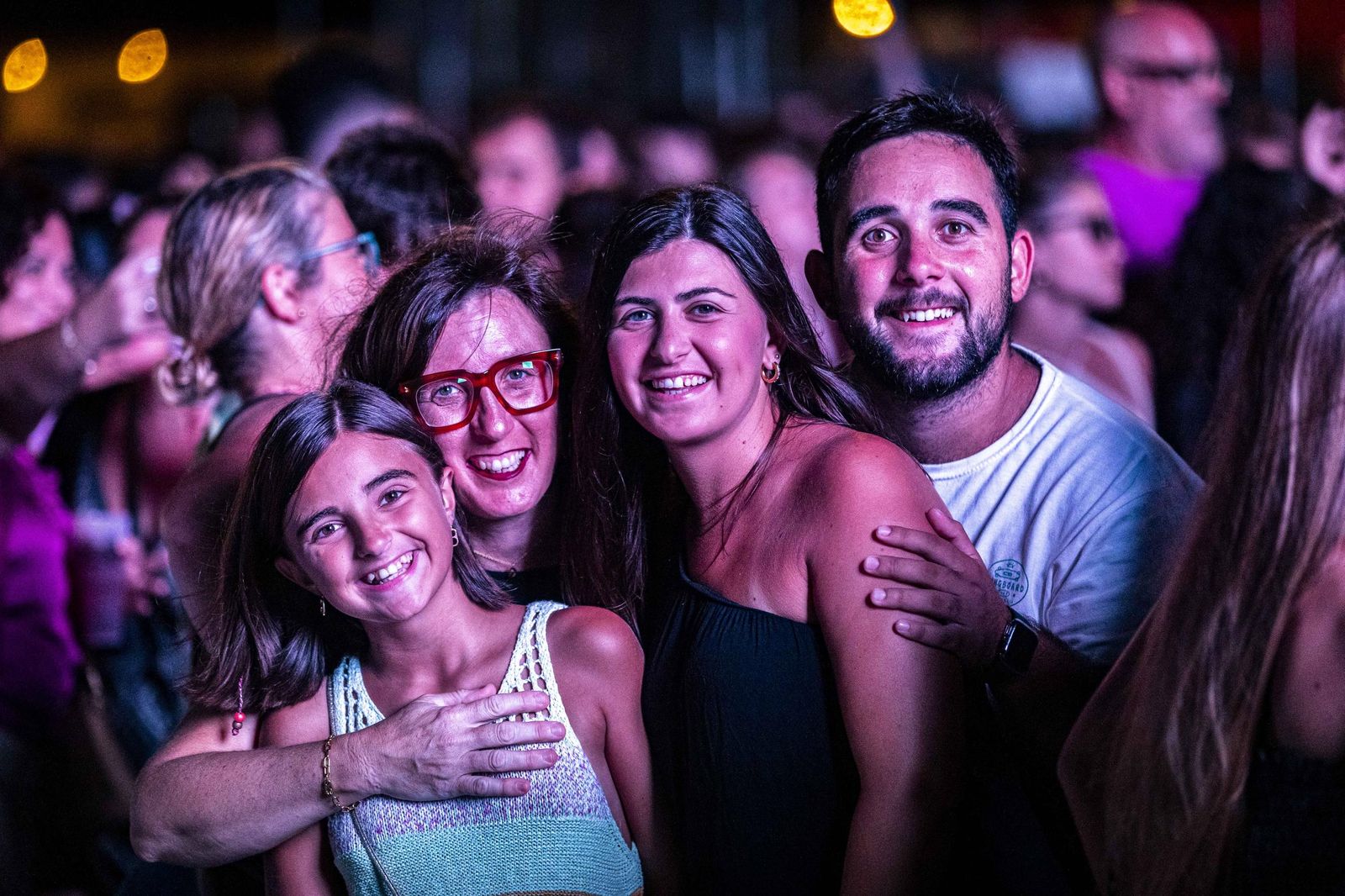 Búscate en las fotos del concierto de Melendi en Cádiz
