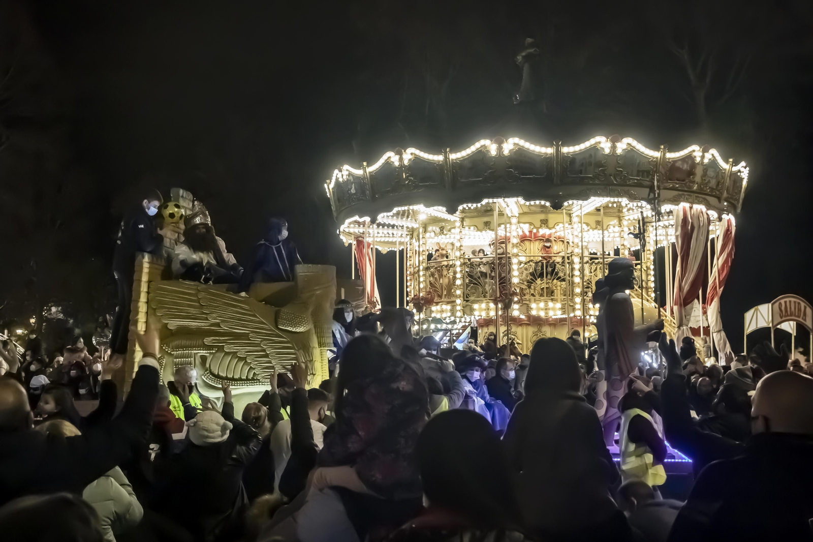 Fotos de la cabalgata de Reyes Magos de Granada 2022