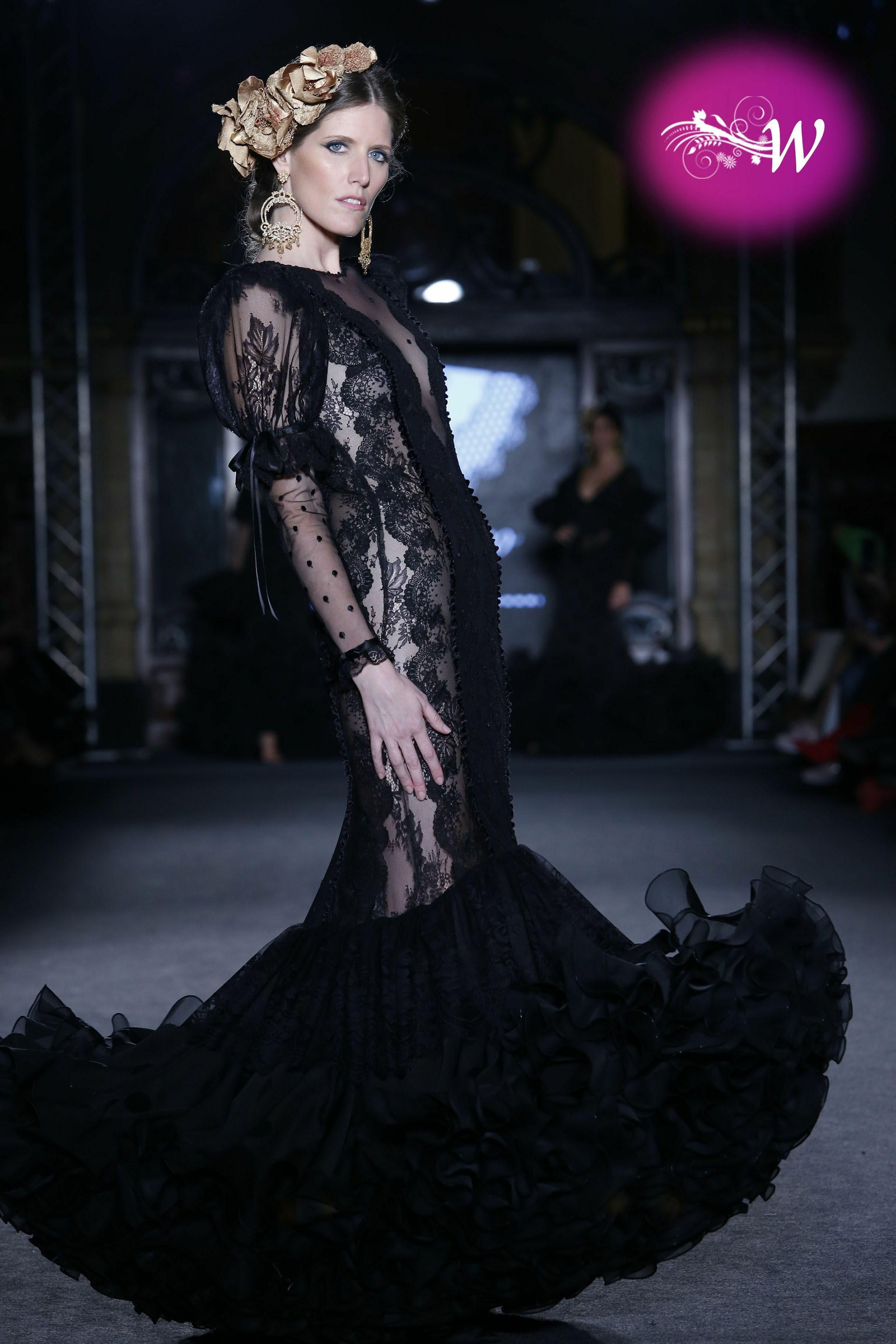 El abanico artesanía expone su colección 2020 en un desfile en We Love Flamenco, todas las fotos