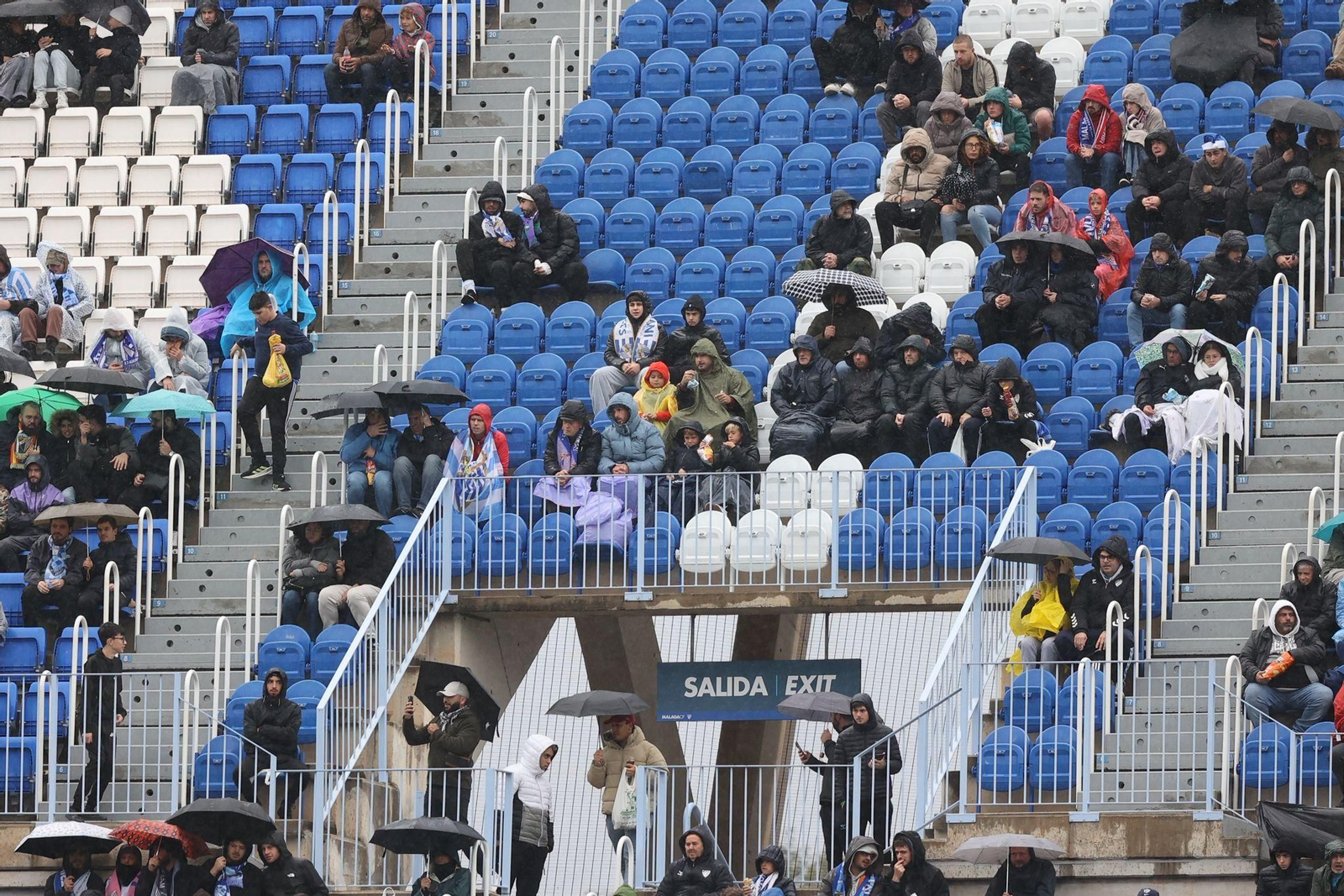 Búscate en las gradas de La Rosaleda en el Málaga CF-Almería