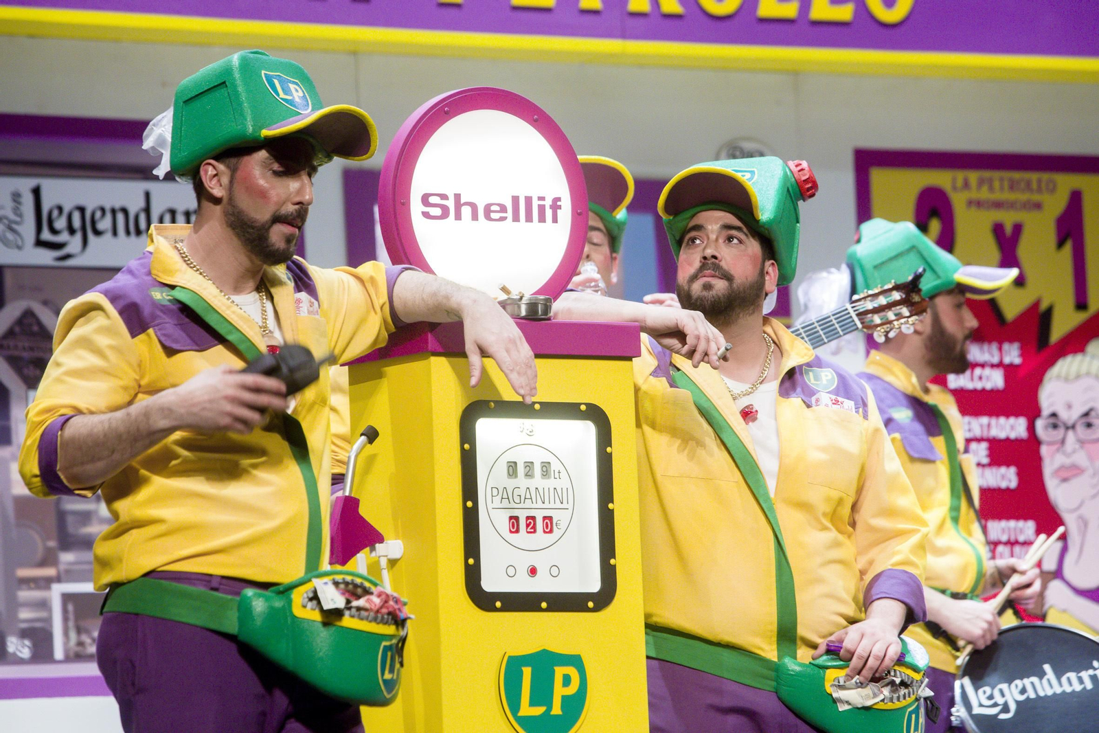 Chirigota Los niños de la petróleo.