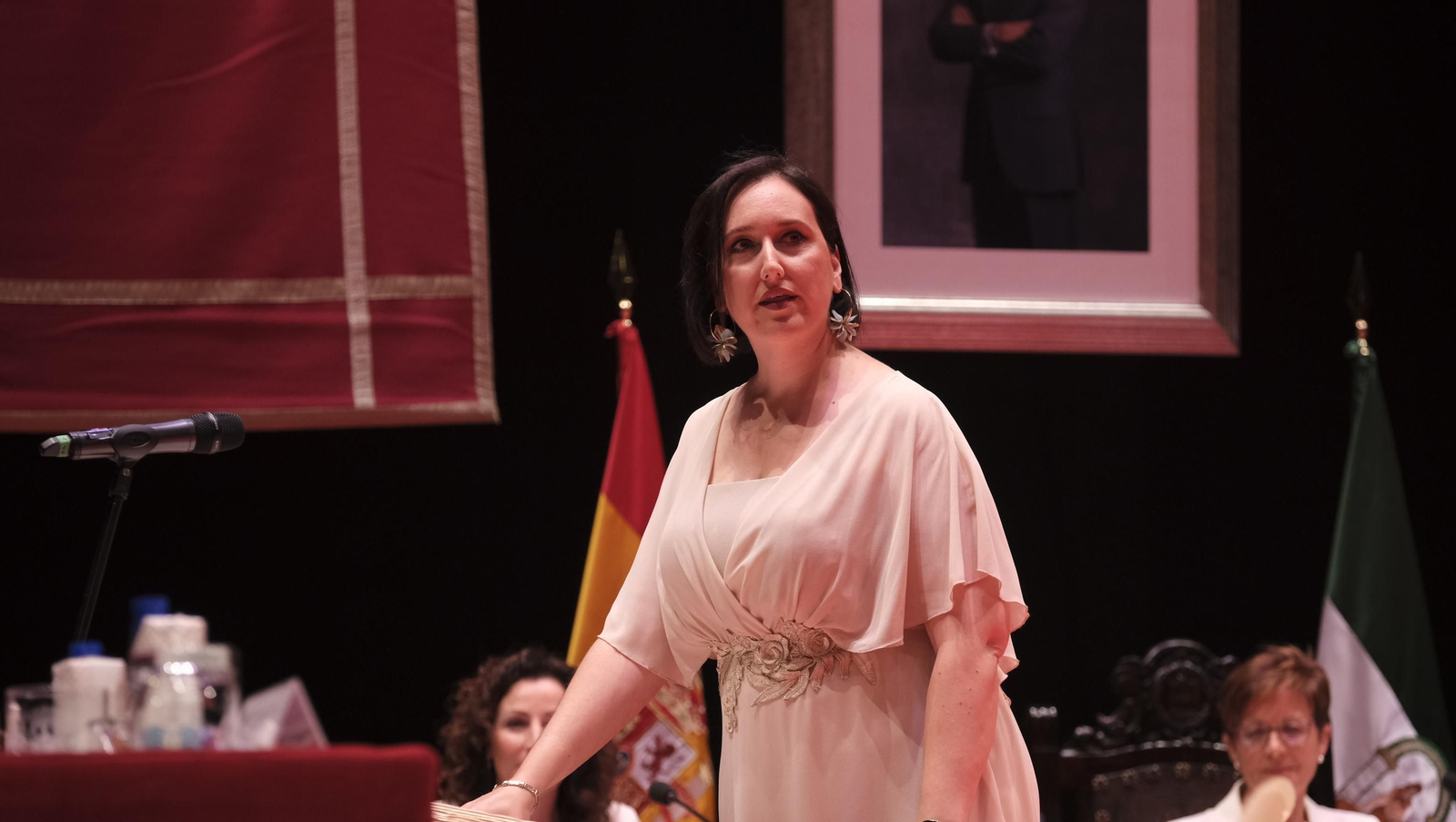 Imágenes de la constitución de la Corporación Municipal de almería, con María Vázquez como Alcaldesa