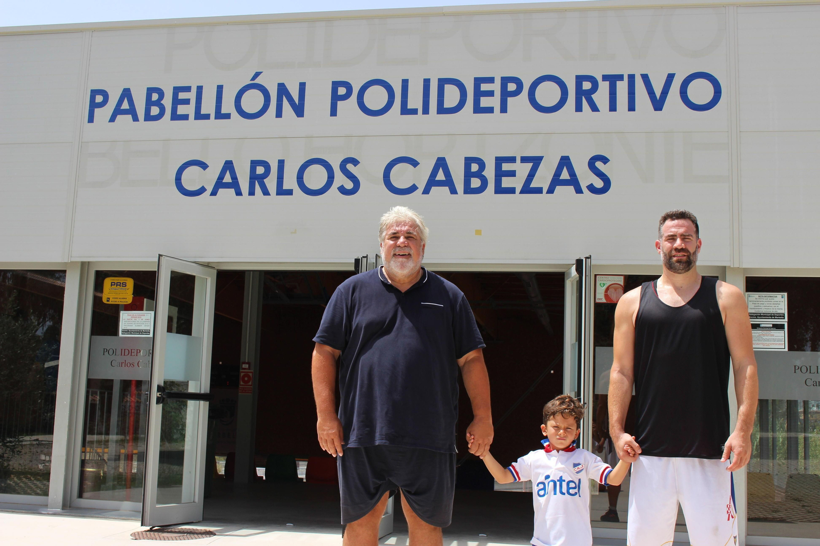 La carrera de Carlos Cabezas, en fotos