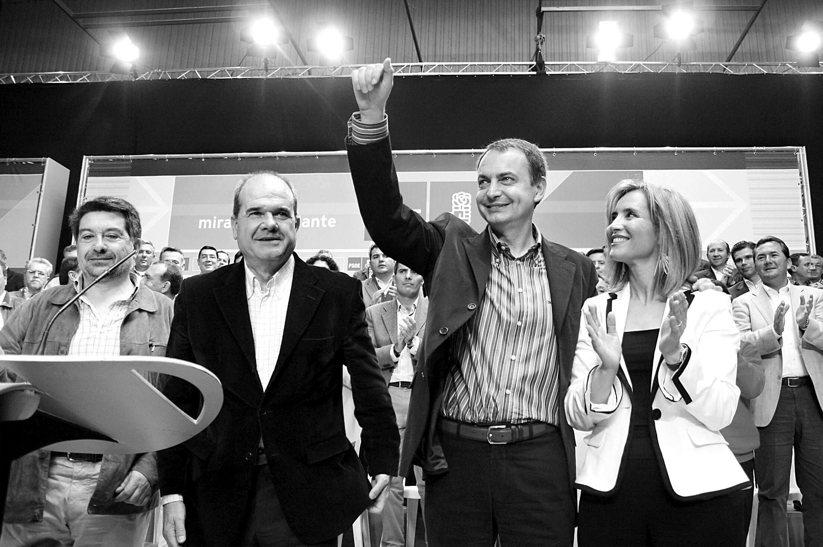 Javier Barrero, toda una vida ligado a la política onubense en imágenes