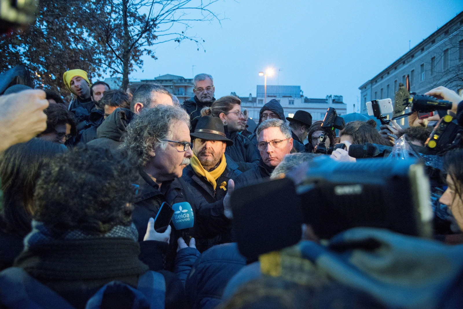 Las imágenes del traslado de obras de arte a Sijena