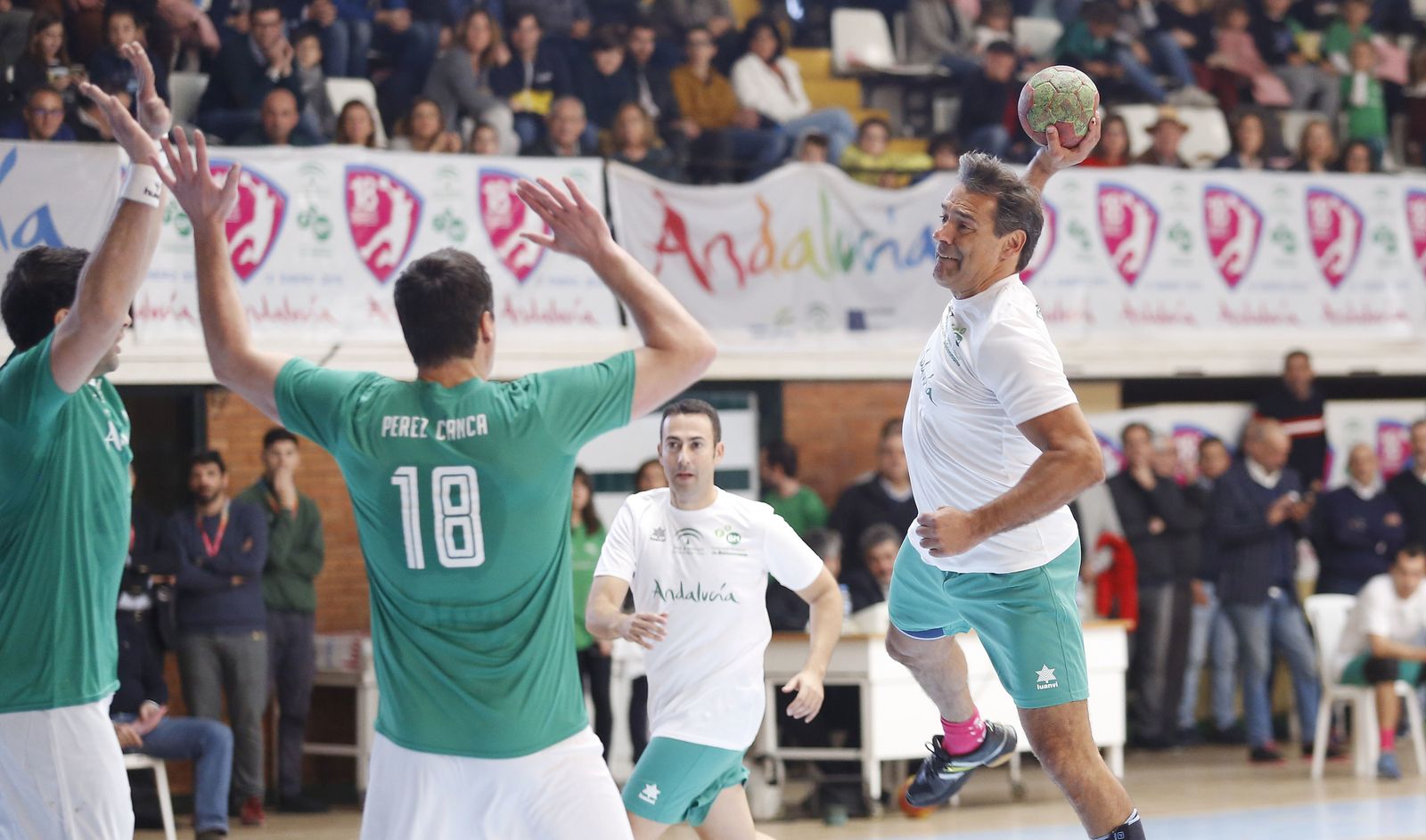 Las fotos del homenaje a José Luis Pérez Canca