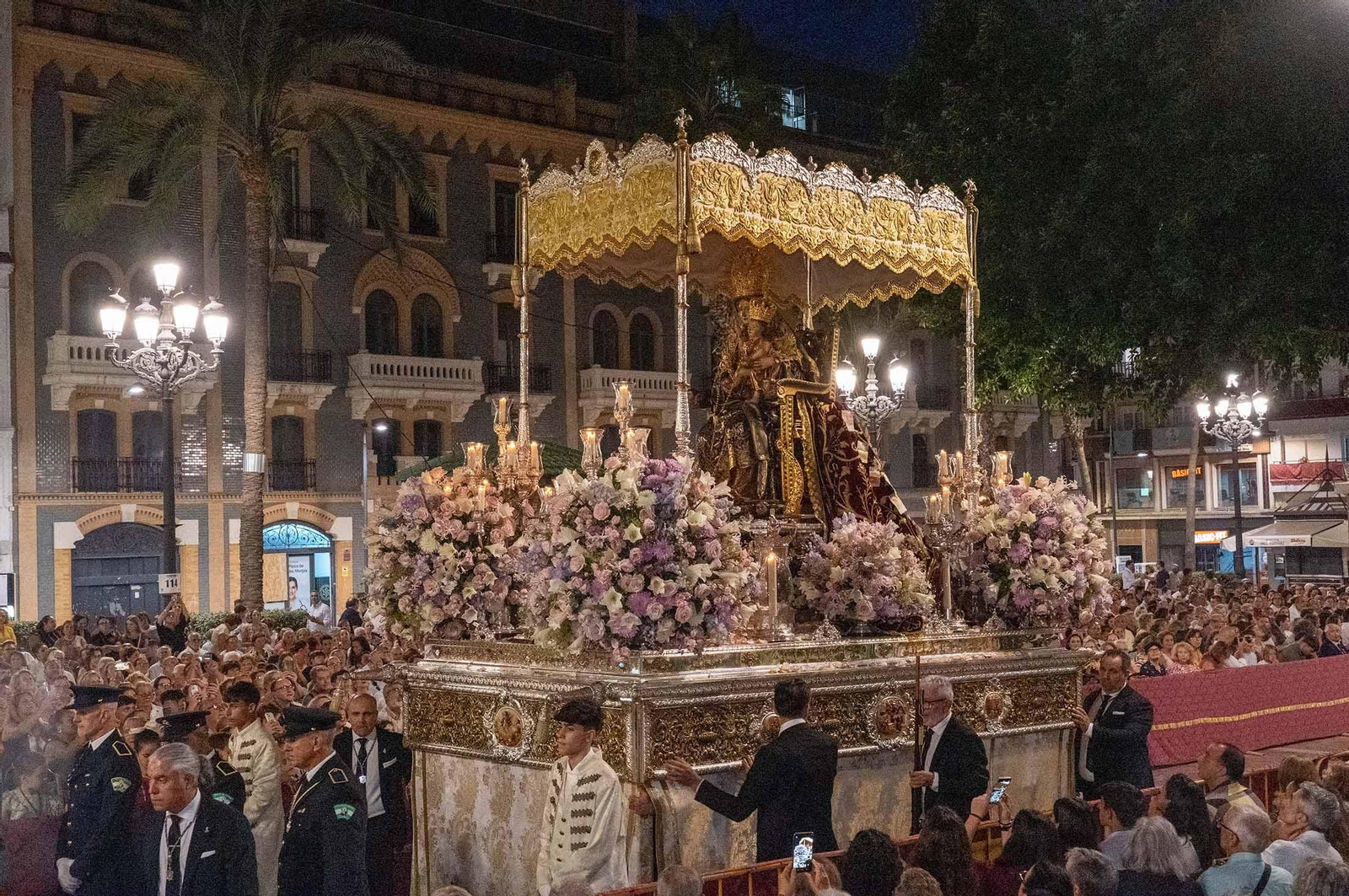 Las mejores imágenes de la Procesión Magna Mariana