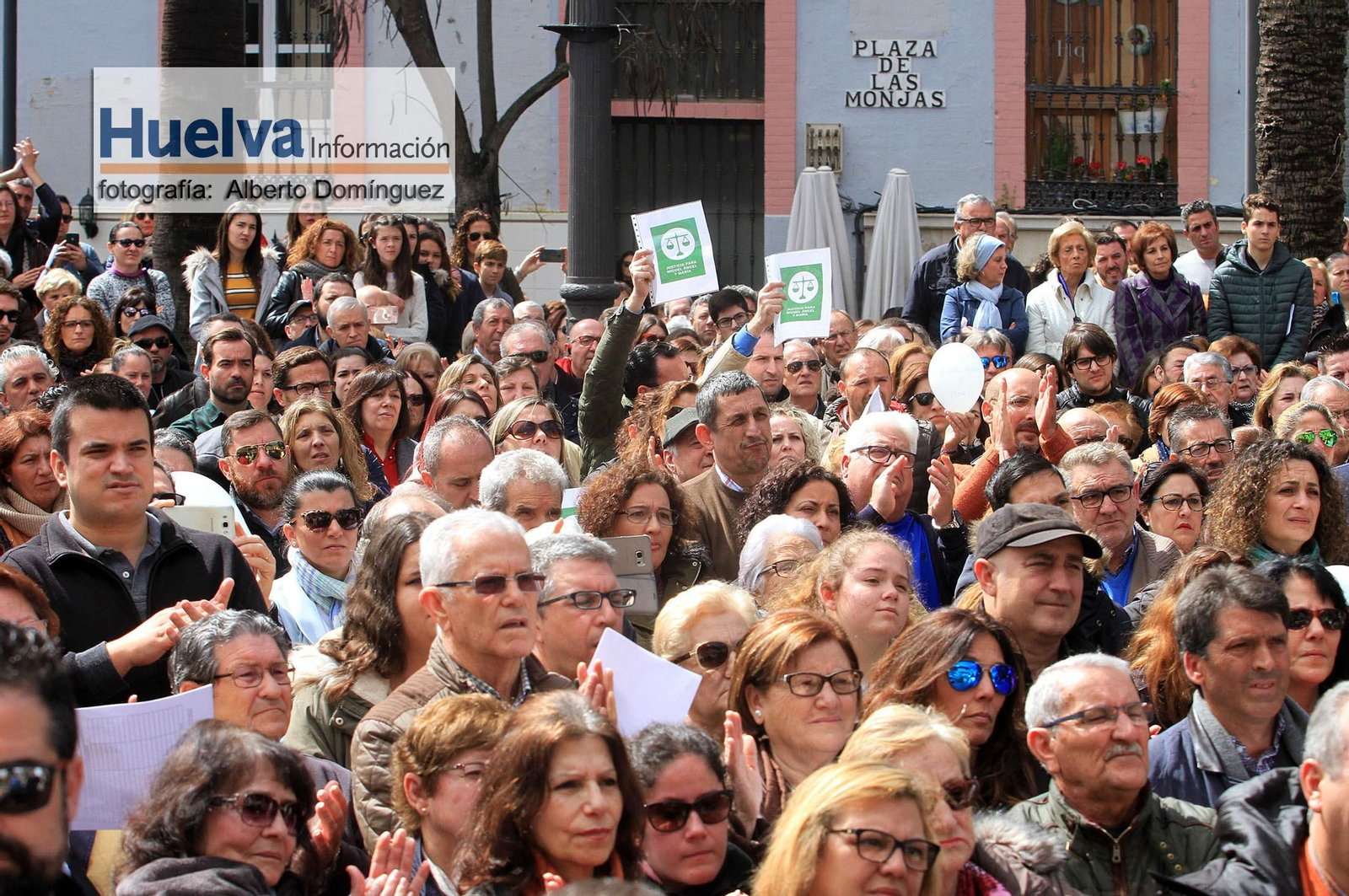 Imágenes de la manifestación contra la derogación de la prisión permanente revisable celebrada en Huelva