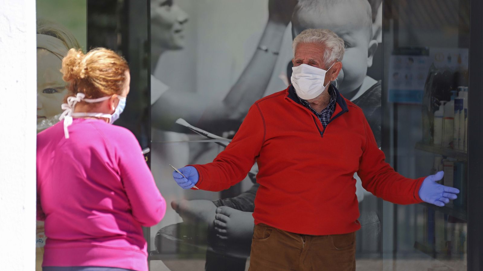 Fotos del confinamiento por el estado de alarma en Castellar