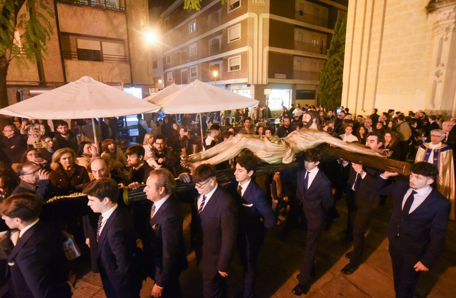 Las fotos del vía crucis de la hermandad de la Buena Muerte