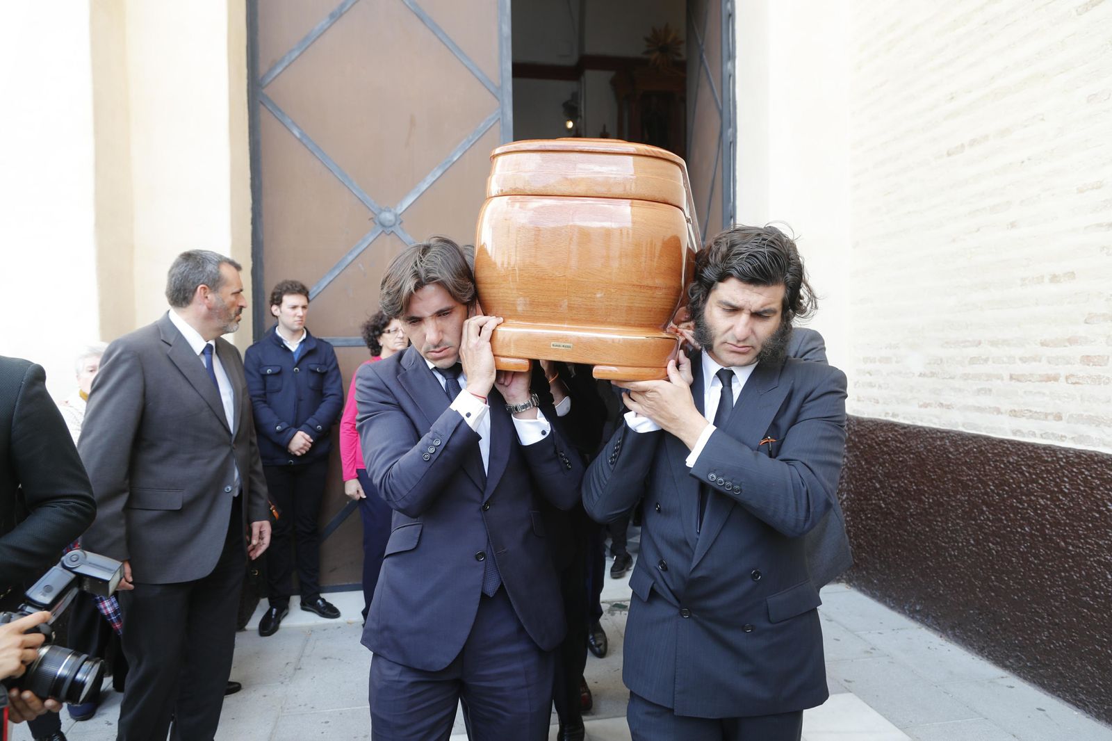 Las imágenes del funeral de Ángel Peralta