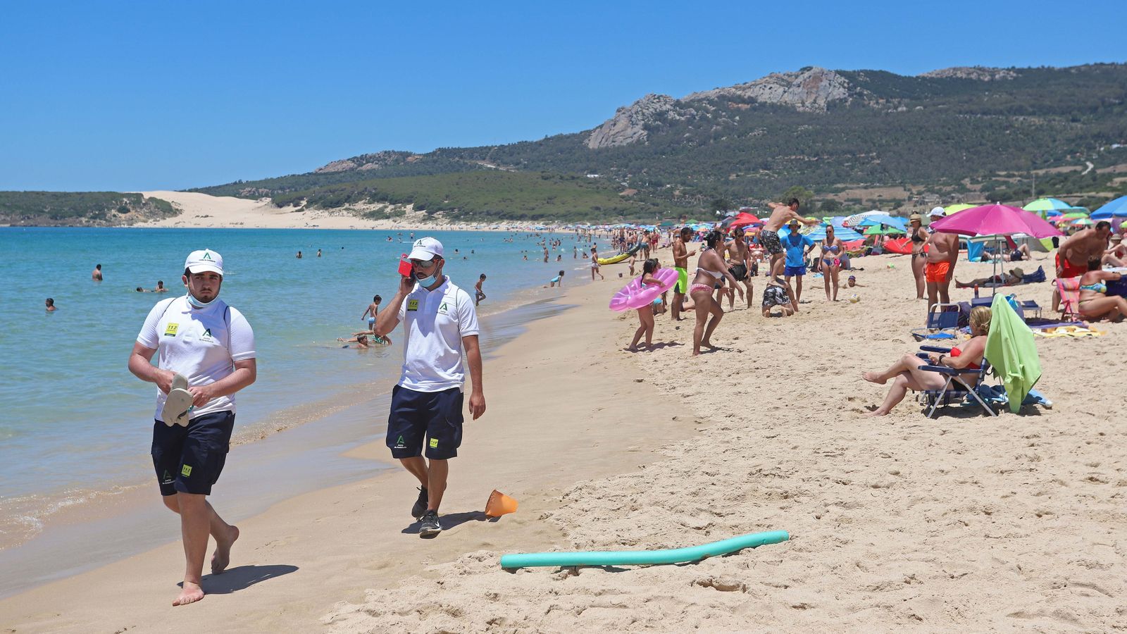 Restricciones de acceso a la playa de Bolonia