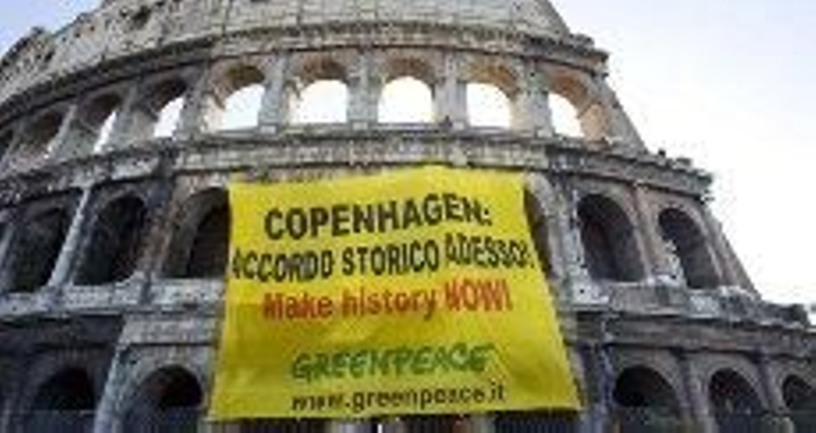 Greenpeace pide un acuerdo en Copenhague desde el Coliseo