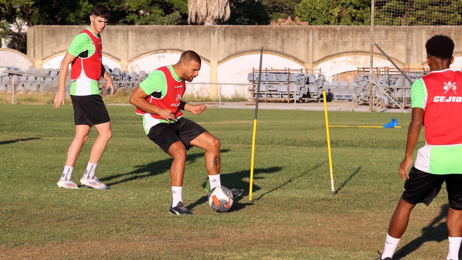 Entrenamiento Jerez Industrial 038.jpg