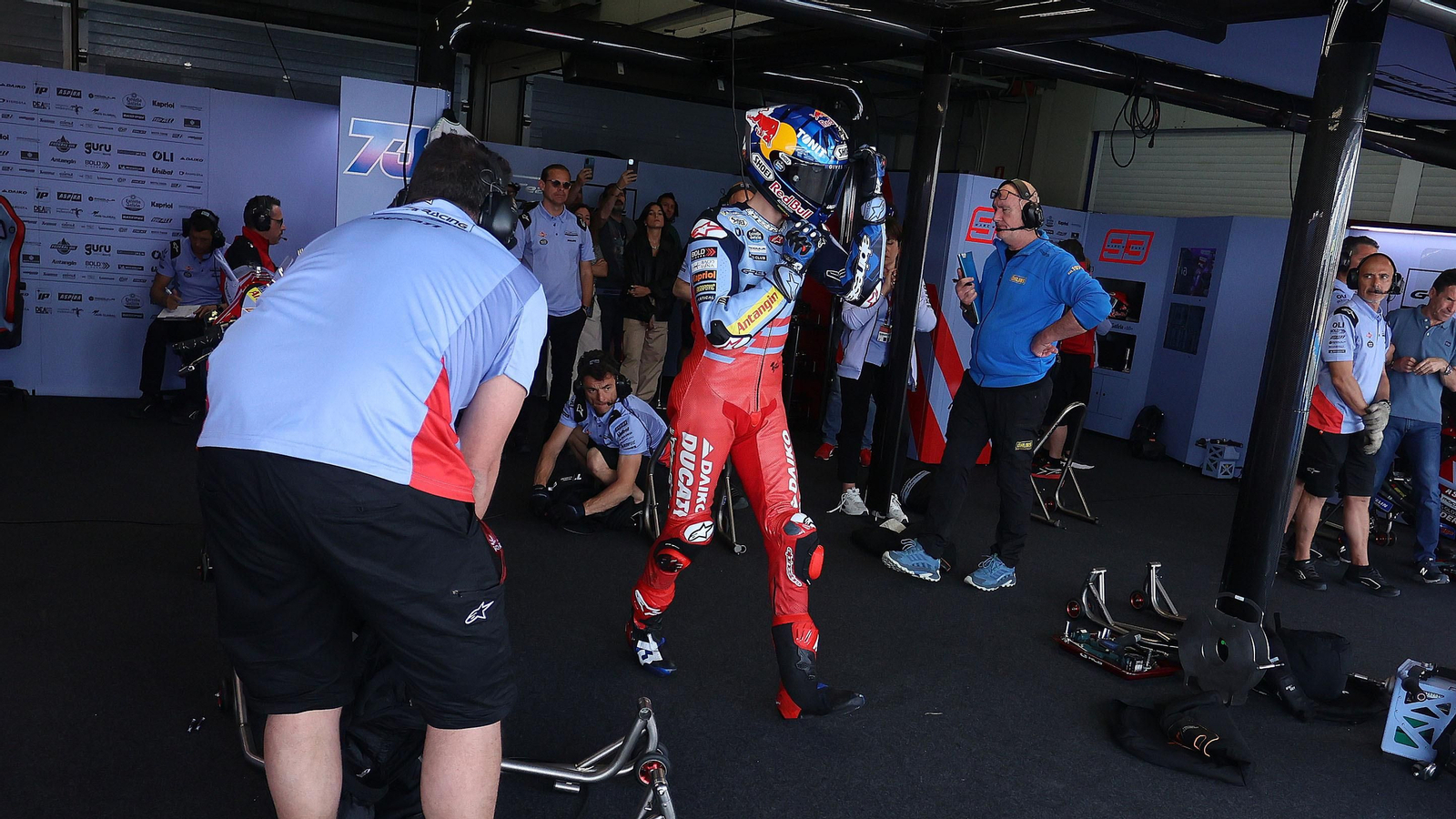 Entrenamientos de MotoGP en el primer día del GP España en el Circuito de Jerez - Ángel Nieto
