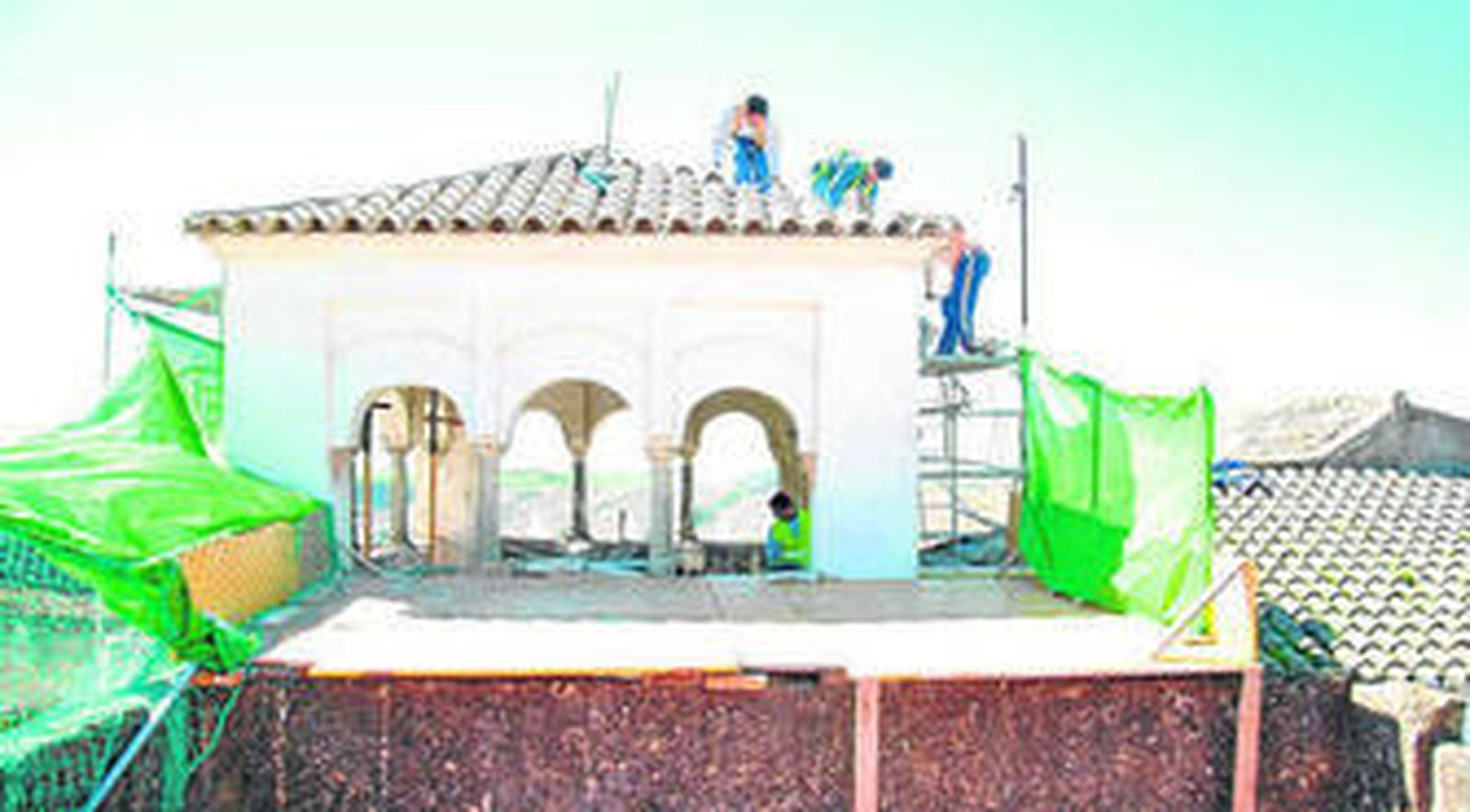 Las obras se centran en la restauración del castillete de este espacio patrimonio de la localidad.