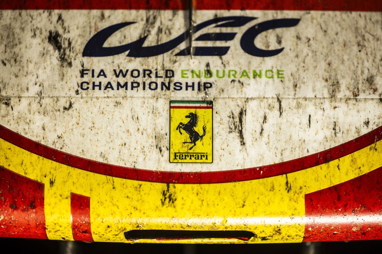 Los increíbles coches clásicos de la Retromobile 2024