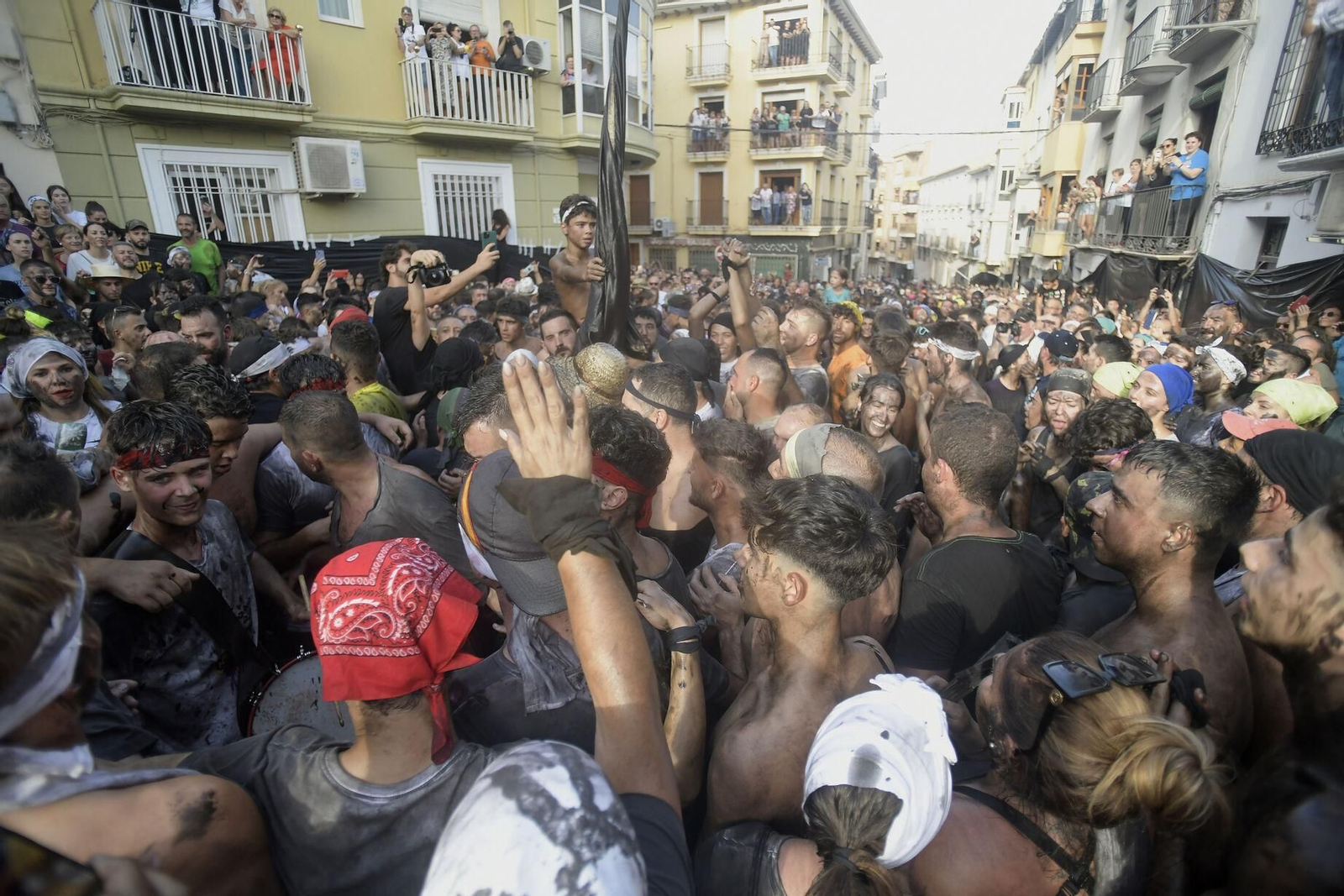 Las mejores fotos del Cascamorras celebrado en Baza