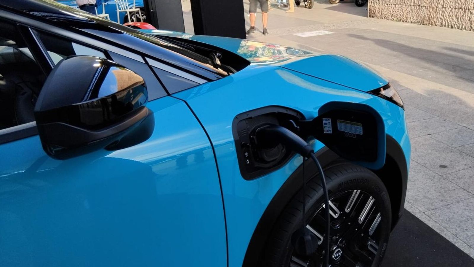 En 2025 las ventas de eléctricos se acercaron a los 2 millones de unidades en toda la UE, lo que eleva la cuota de mercado para esta tipología de propulsión por encima del 17 por ciento.