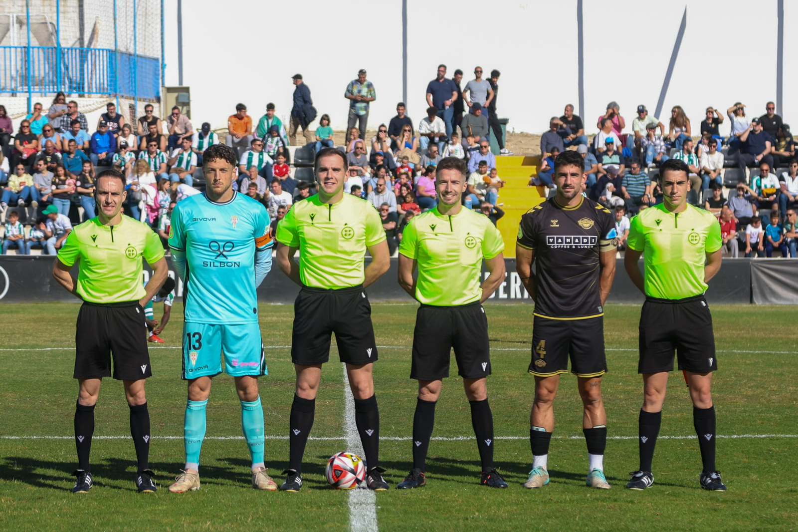 Las mejores fotos del Intercity - Córdoba CF en el Antonio Solana de Alicante
