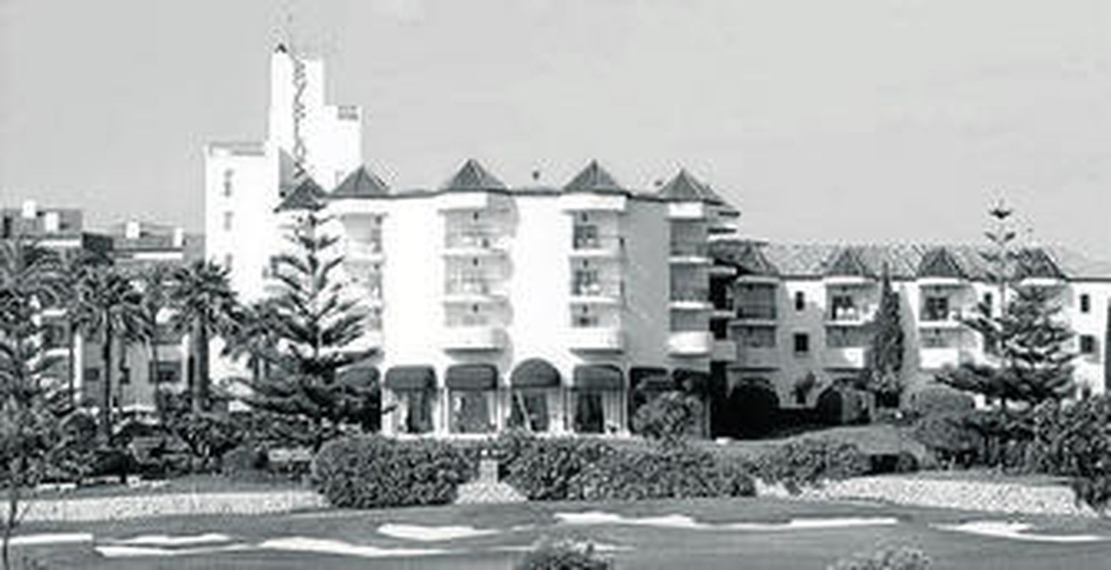 Vista del hotel Byblos.