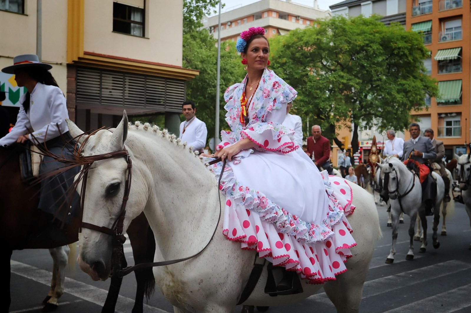 Imágenes de Emigrantes en la Comandancia de la Guardia Civil
