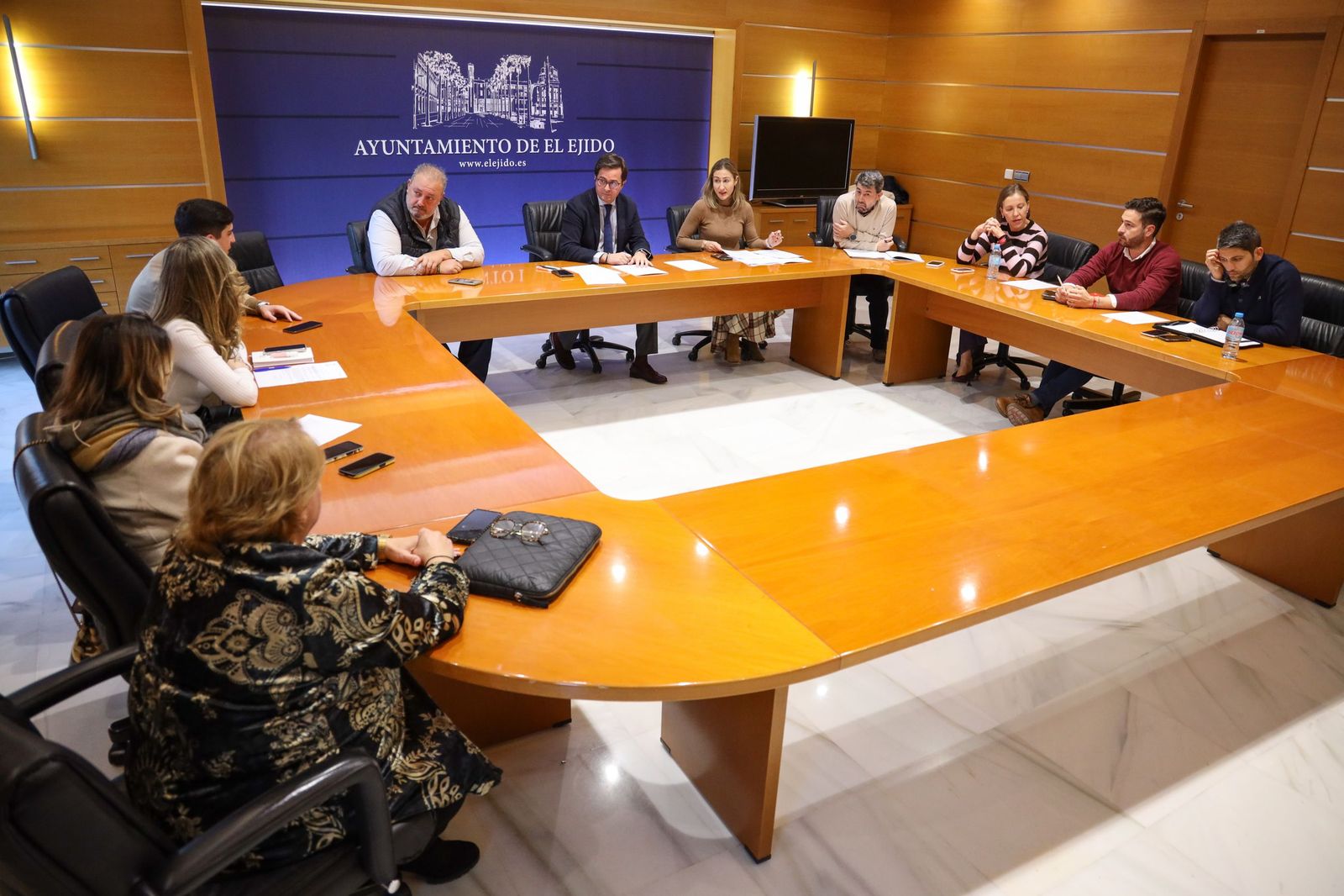 El Ayuntamiento de El Ejido en la junta de gobierno.