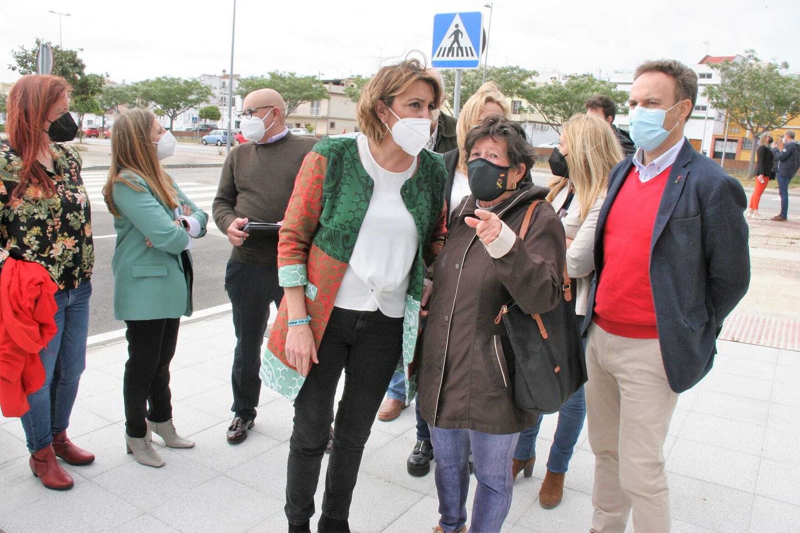 Susana Díaz , este lunes en El Puerto con los representantes vecinales.