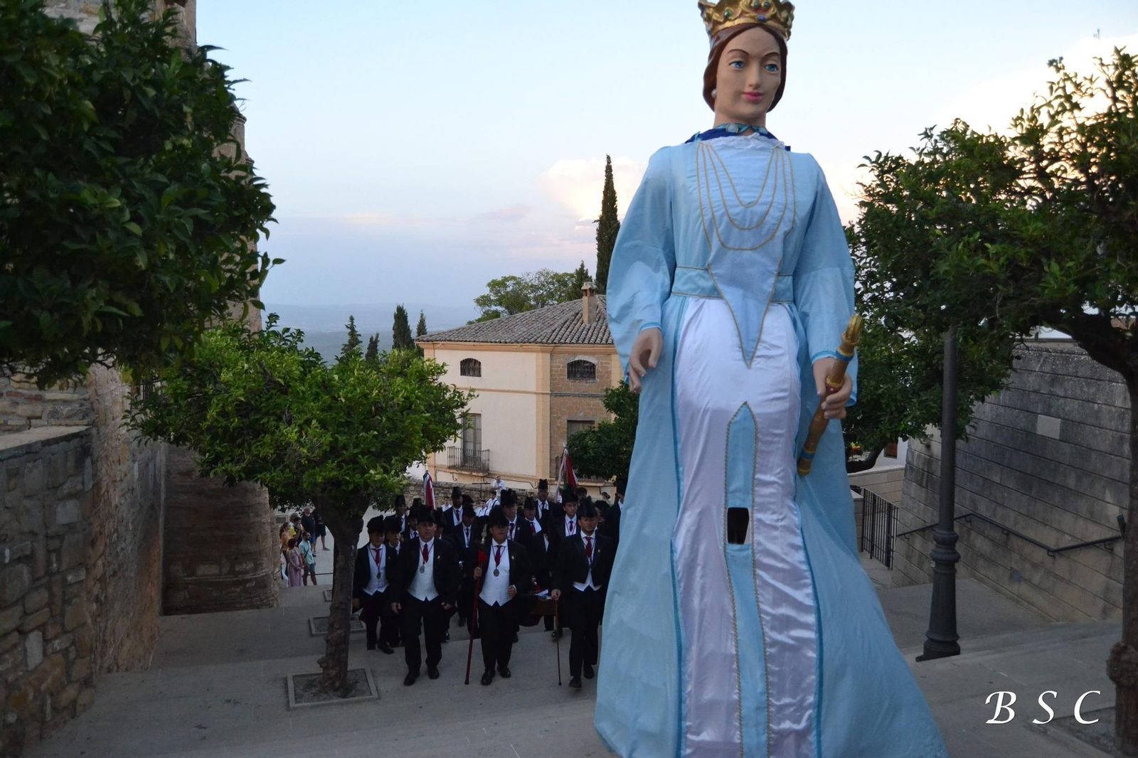 Arjona vive con devoción el día grande de su Fiestasantos, en imágenes