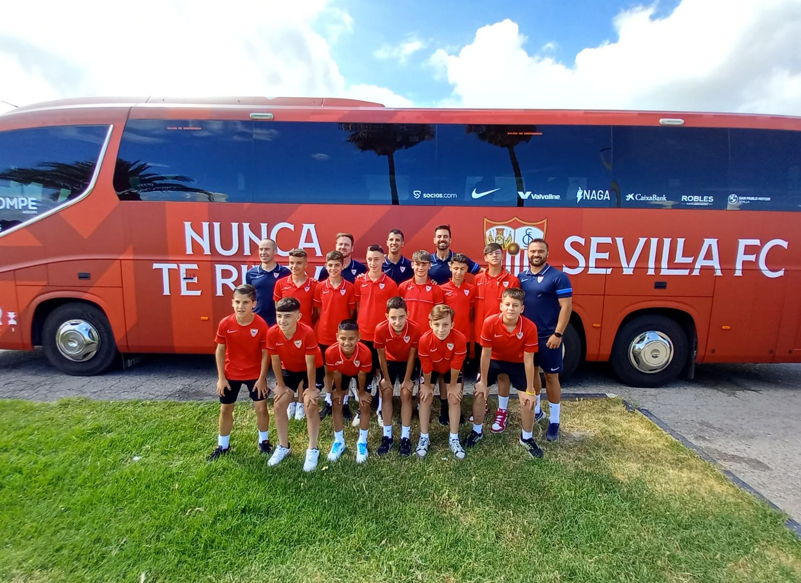 Plantilla del Sevilla Alevín A antes de viajar a Castellón para LaLiga Promises.