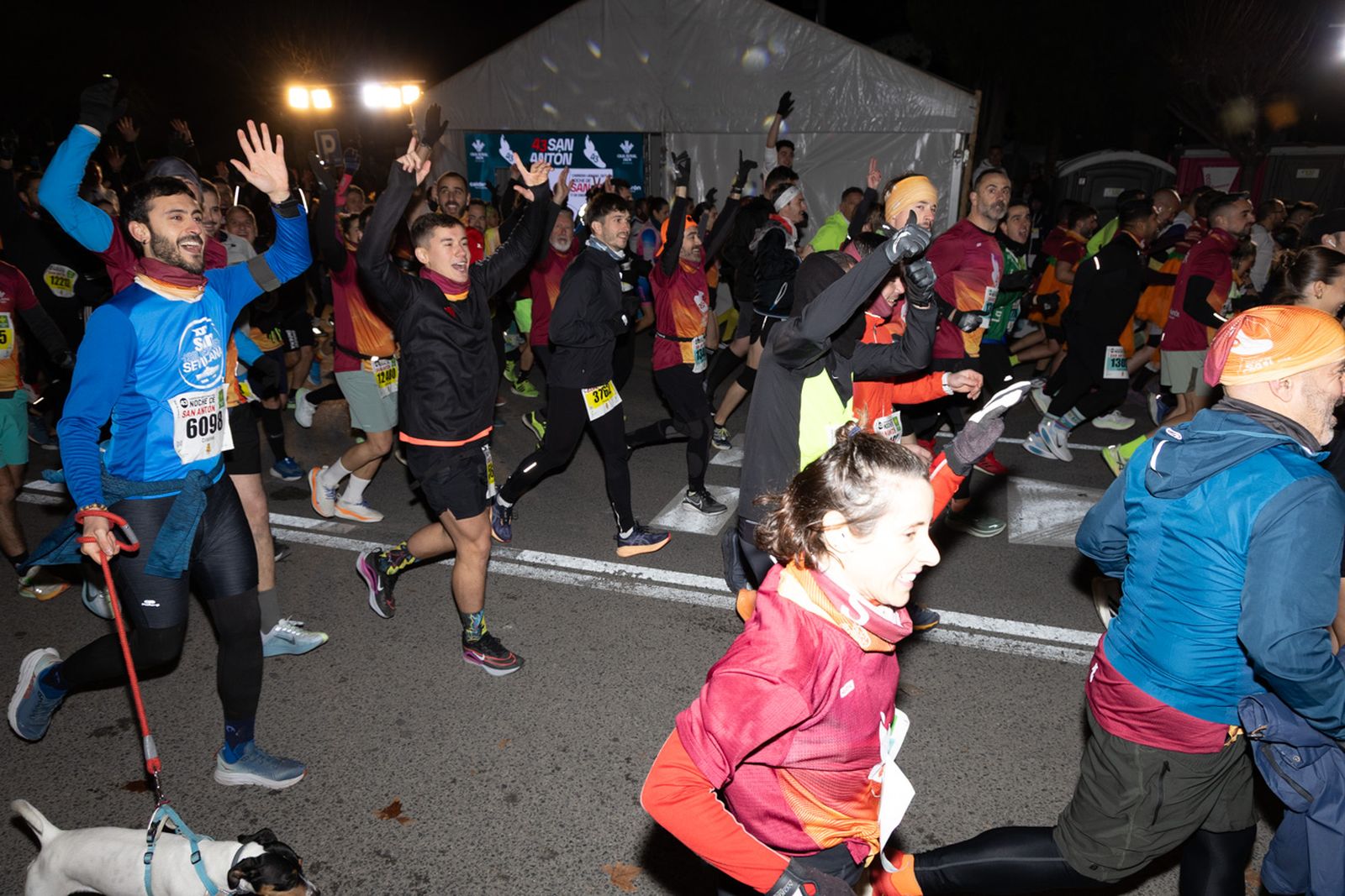 Encuéntrate en la salida de la Carrera de San Antón 2026, en imágenes (2)