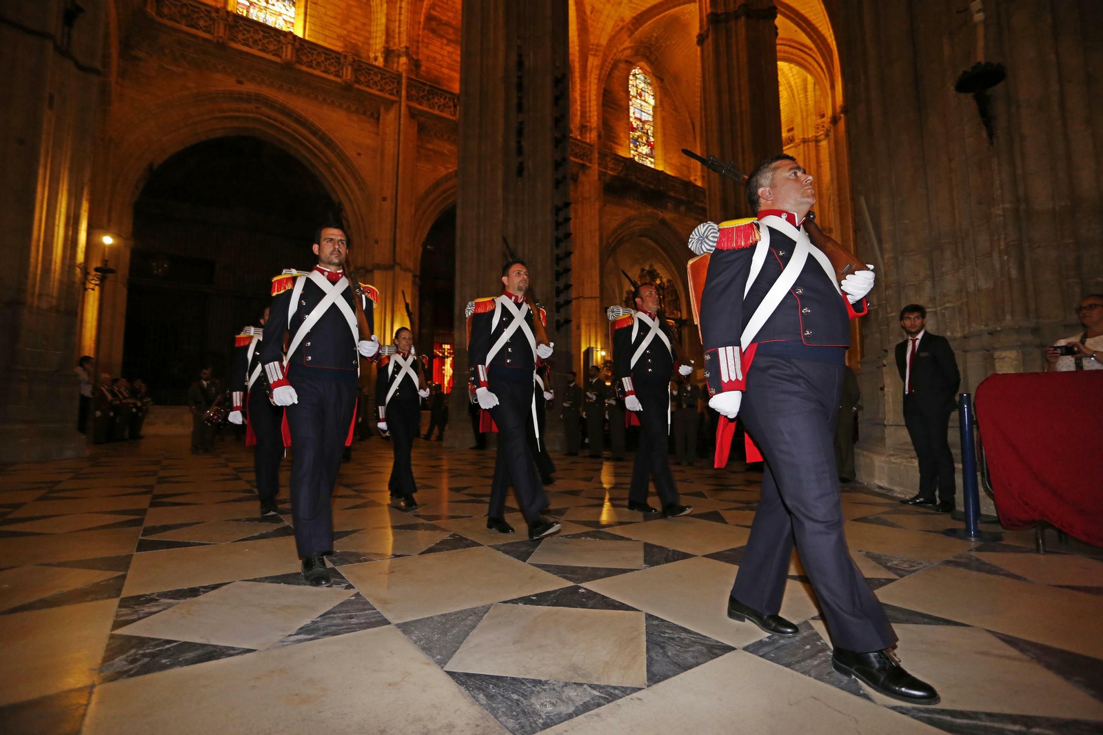 Celebración de la festividad de San Fernando en la Catedral de Sevilla