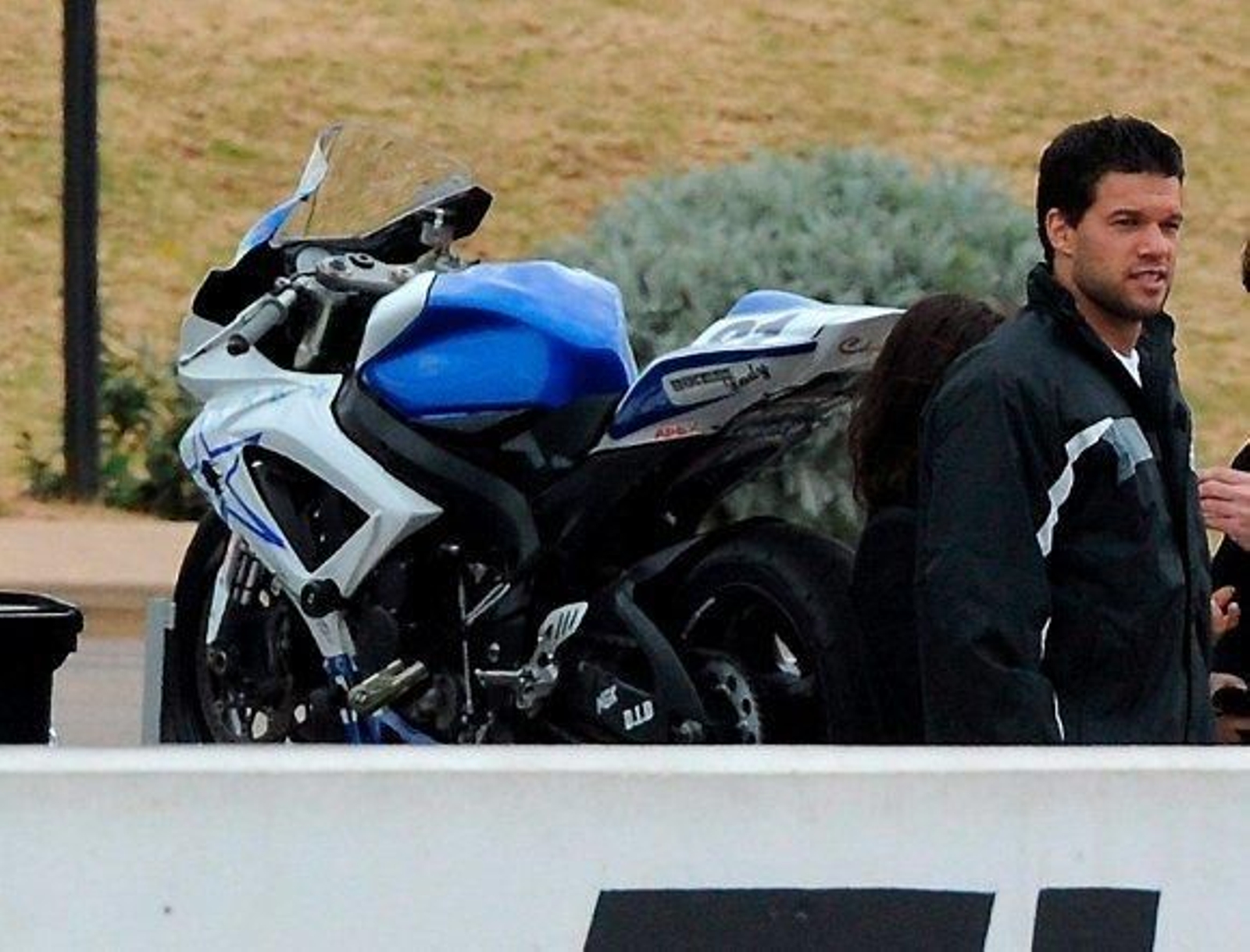 Lucha de poder entre Lahm y Ballack en Alemania