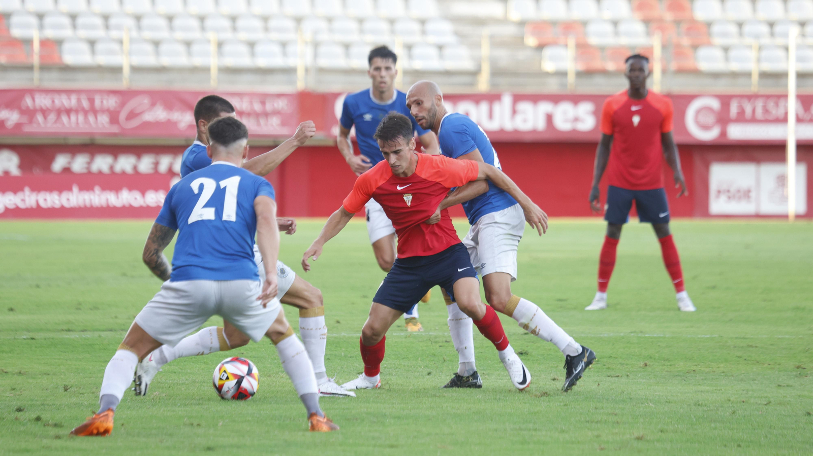Las fotos del partido entre el Algeciras CF - Vélez CF de pretemporada