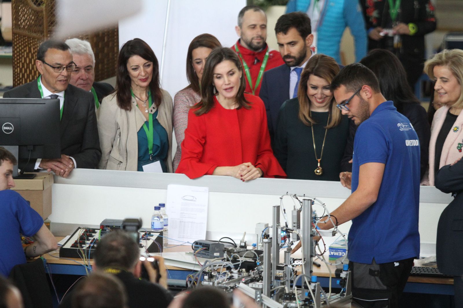 La Reina, en su visita al Campus del Carmen.