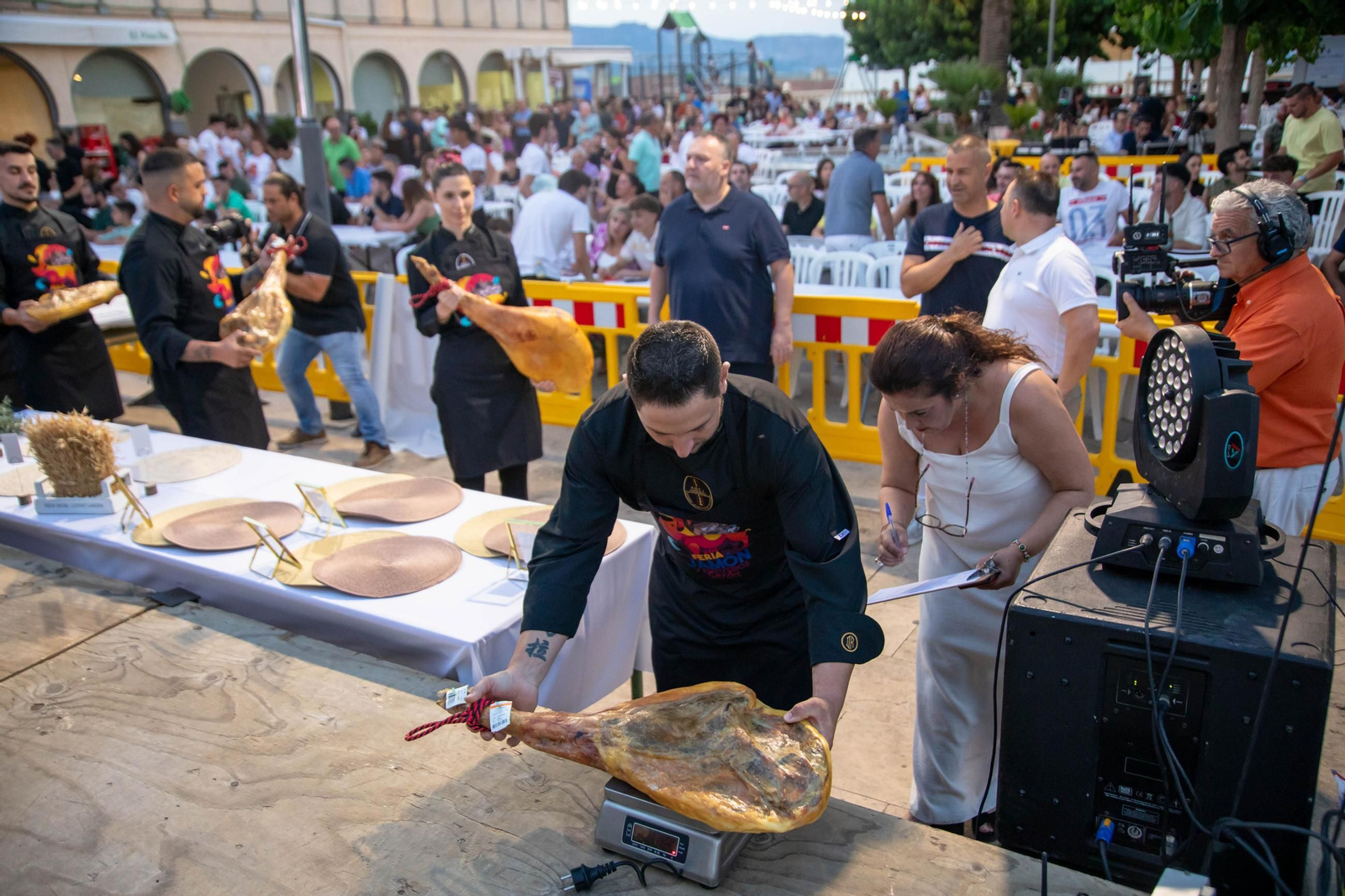 Concurso de cortadores de jamón en Serón, en imágenes