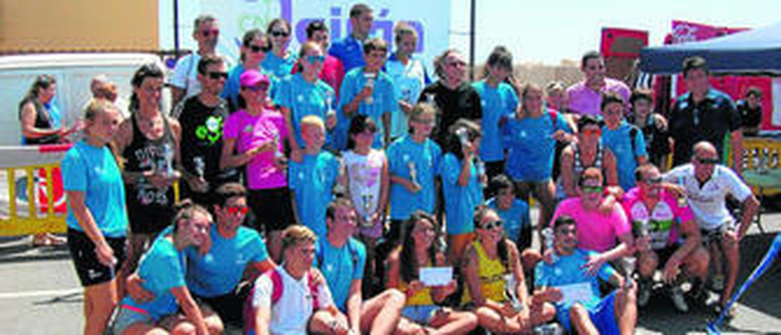 Foto de familia con todos los ganadores de las distintas categorías.