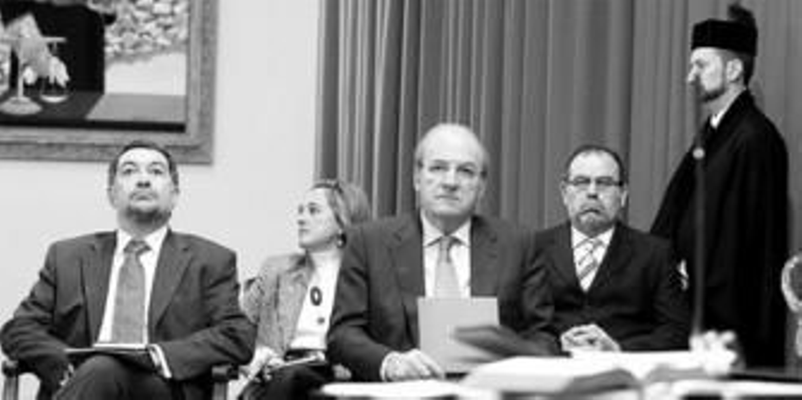 Hogares en quiebraCaras de circunstanciasLa autoridad competente