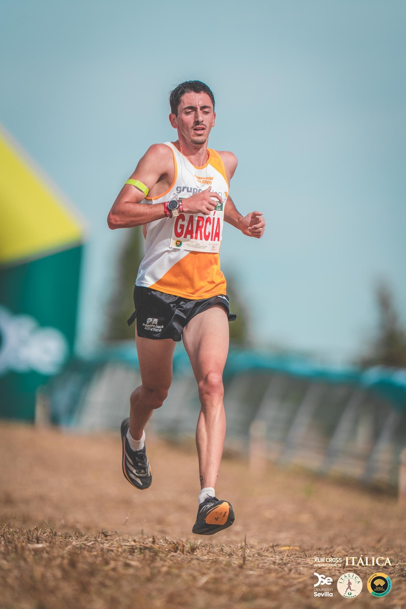 Búscate en las fotos del Cross de Itálica 2025 | 12