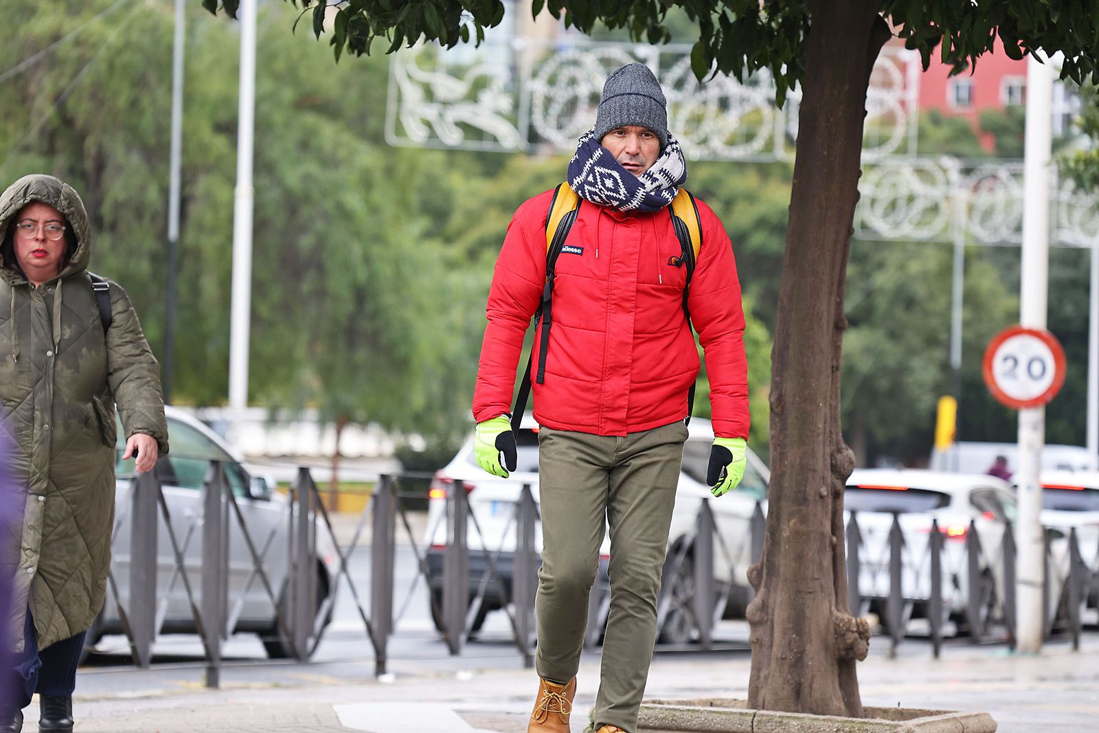Lluvia y frío intenso en la mañana de miércoles