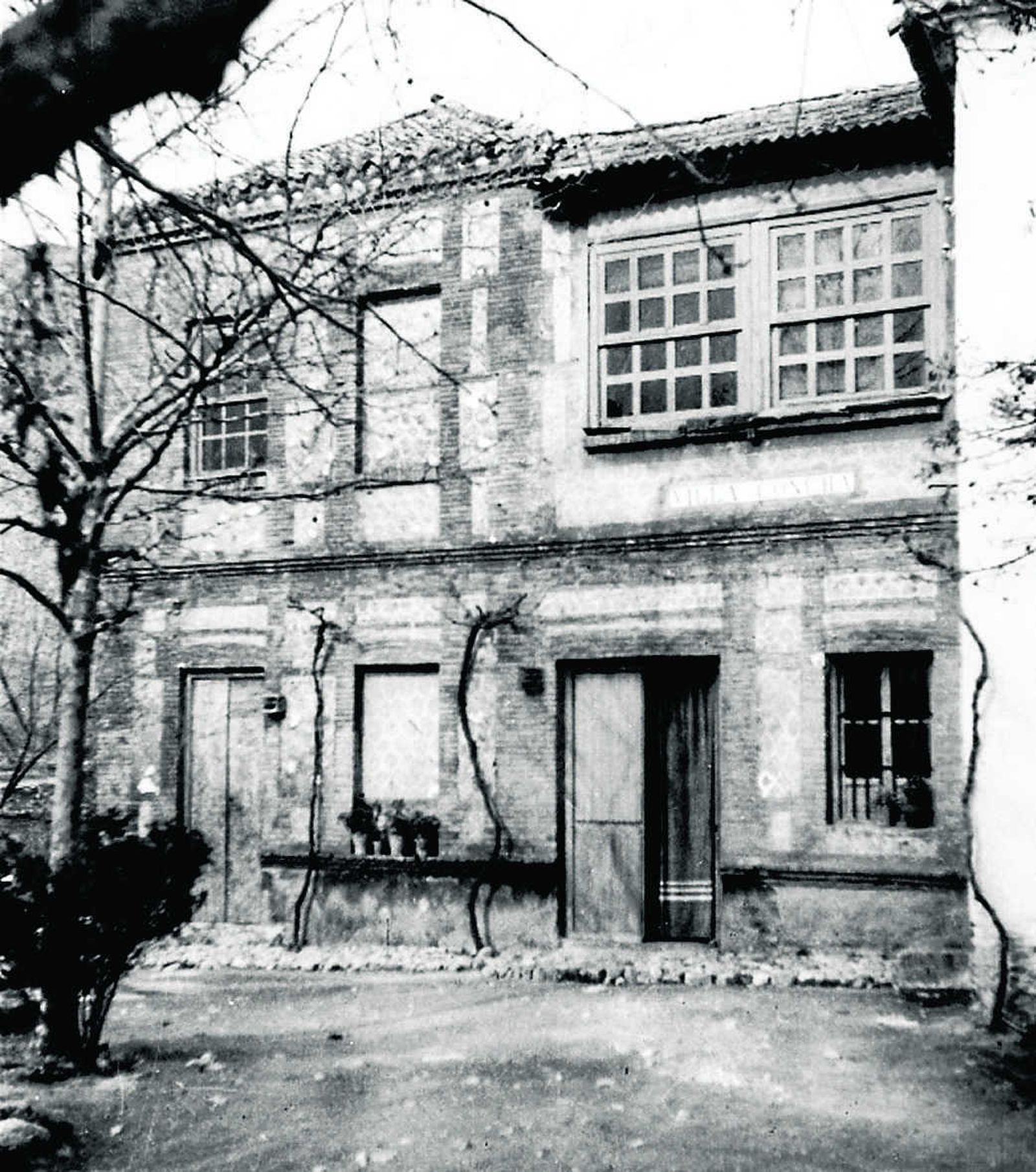 Imagen de archivo del edificio de Las Colonias antes de su desaparición