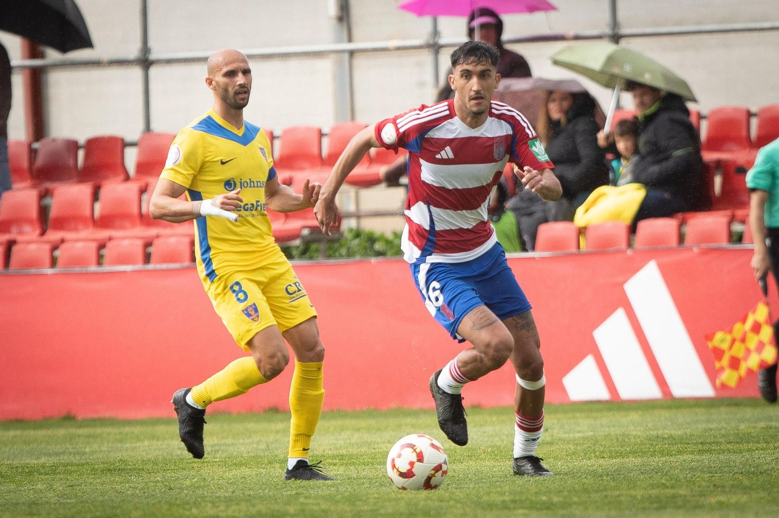 Las mejores imágenes del Recreativo Granada-Orihuela CF