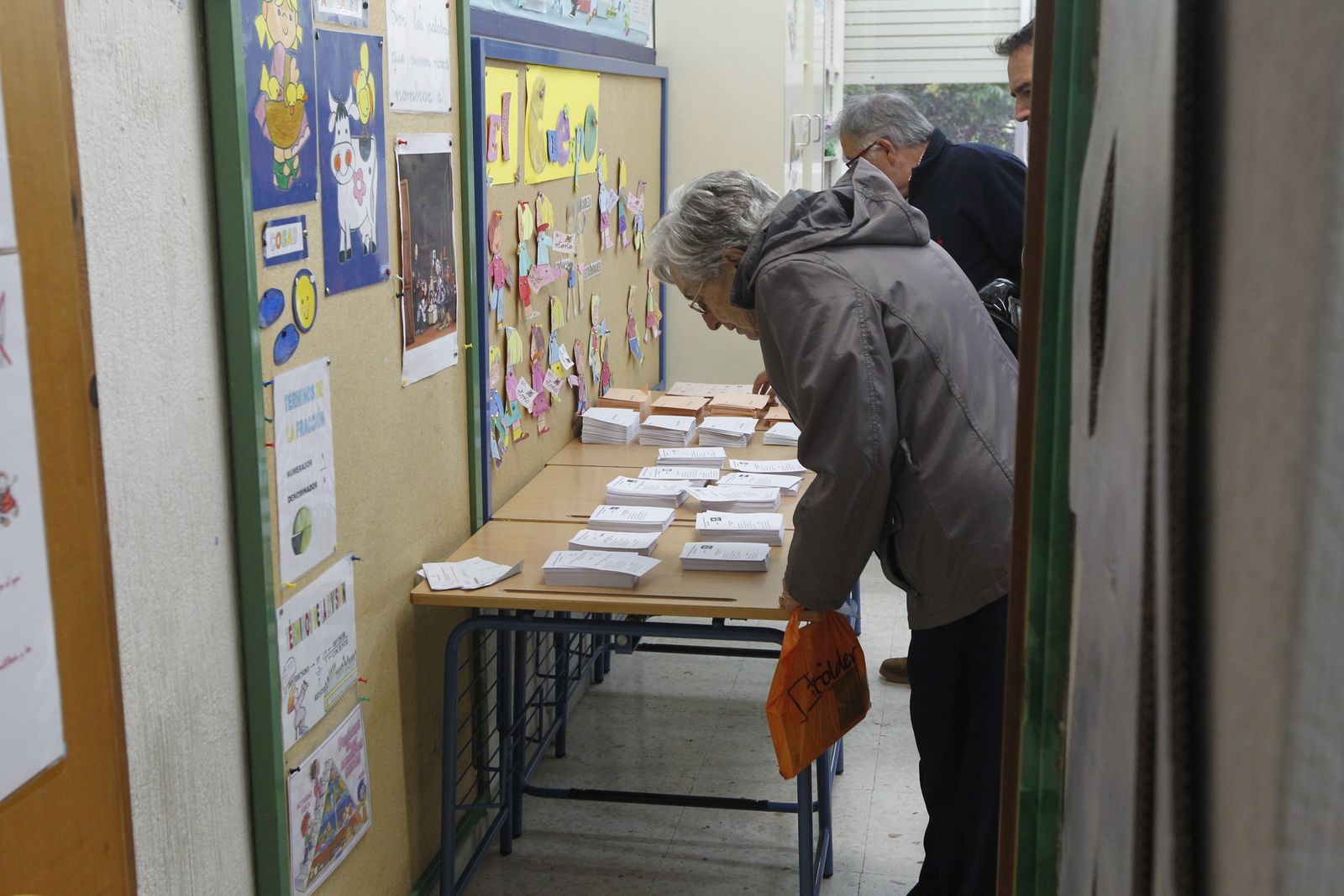 Así están votando los almerienses este 10N