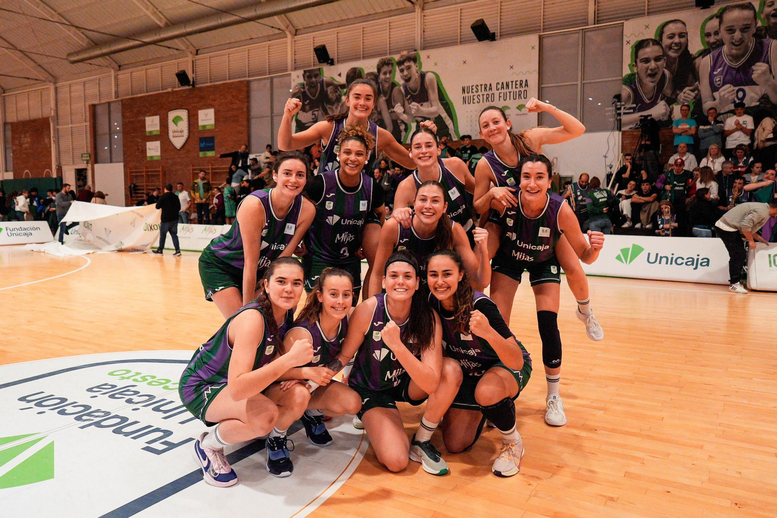 El Unicaja Mijas se impone en un gran derbi malagueño (87-70)