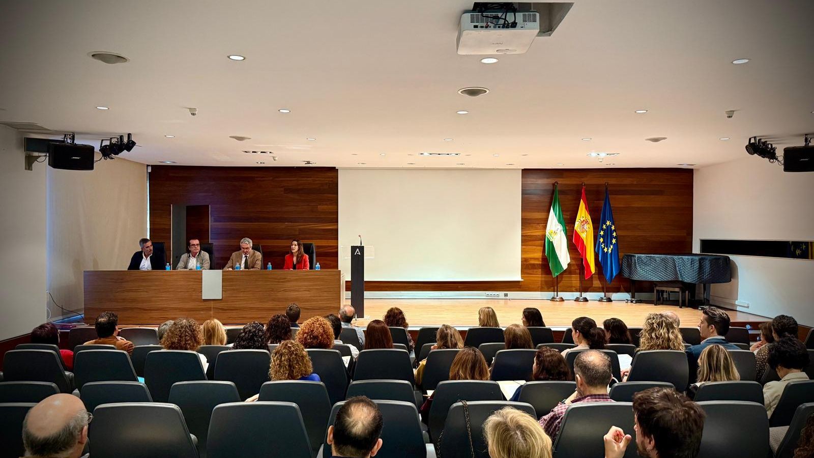 Profesionales sanitarios se dan cita en las VII Jornadas Provinciales de Bioética