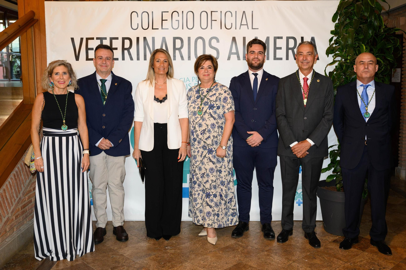 Foto de familia de la cena.