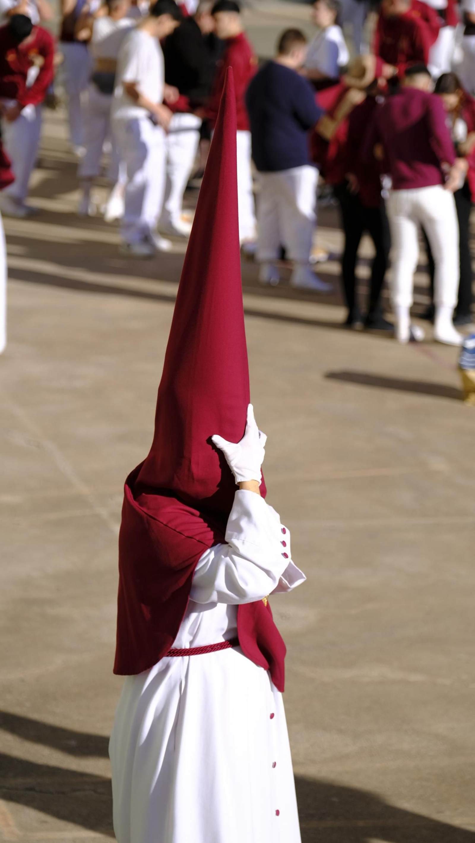 Coronación desaría al viento en su estación de Penitencia