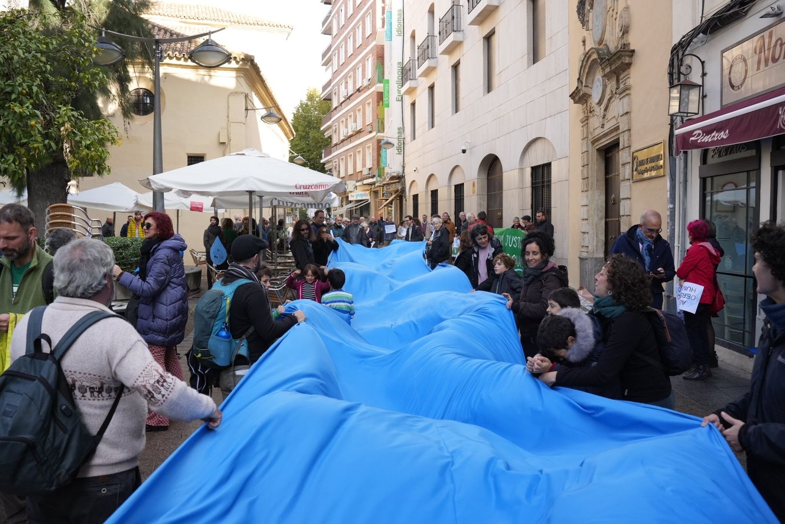 La manifestación  por el agua de Ecologistas, en imágenes